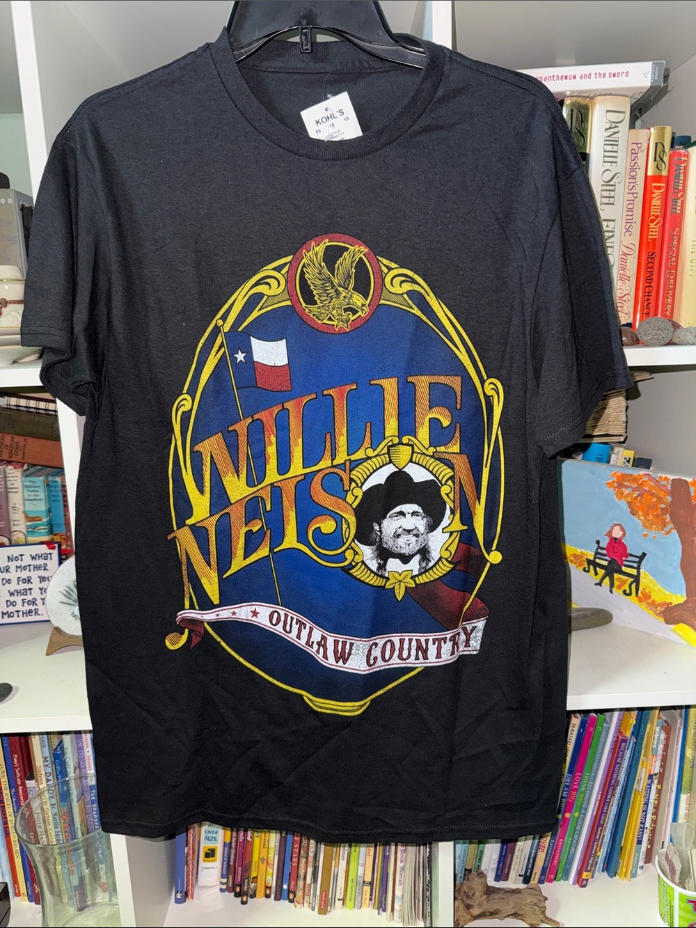 Willie Nelson Outlaw Country Graphic T‑Shirt NWT
